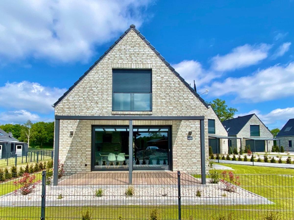 Ferienhaus Seestern Am Harkebruegger See Mit Sauna Und Kamin Barssel  Zewnętrze zdjęcie